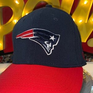 New England Patriots
Blue & Red Flex Logo Cap
New Era; New W/Stickers no Tags